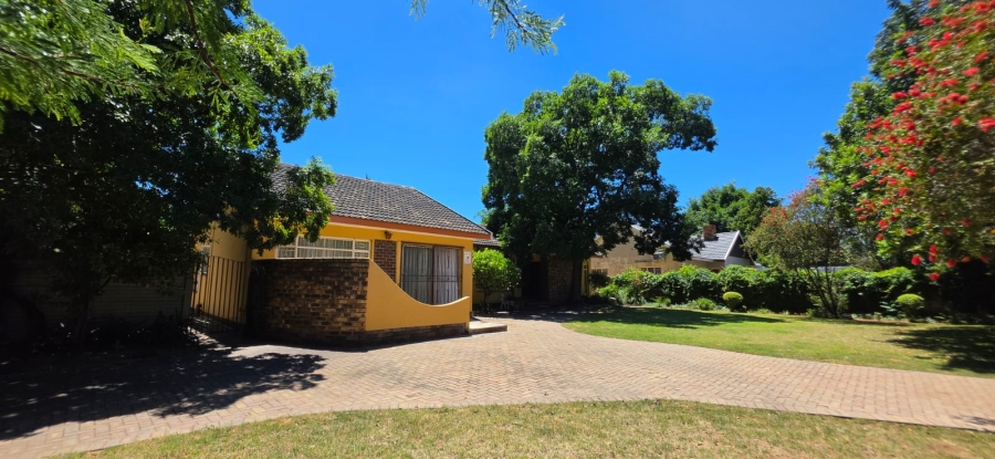 3 Bedroom Property for Sale in La Hoff North West
